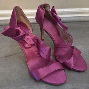 Women's Lulu Townsend Berry Pink Satin Bow Heels